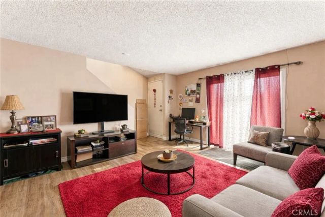 839 Richland, Upland, CA 91786