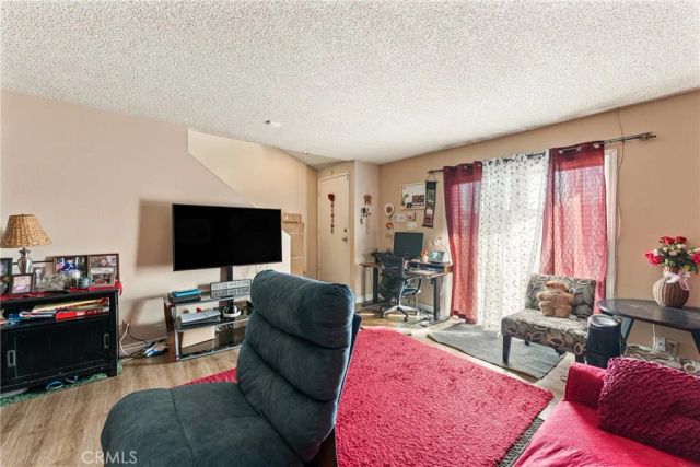 839 Richland, Upland, CA 91786