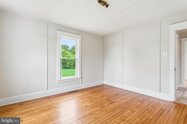 5241 NORRISVILLE RD, White Hall, MD 21161