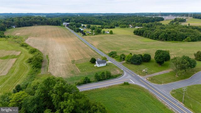 5241 NORRISVILLE RD, White Hall, MD 21161