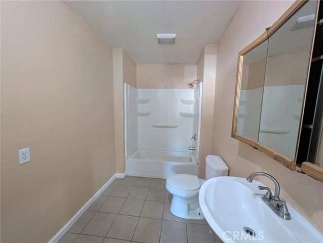 2549 Del Paso Blvd, Sacramento, CA 95815