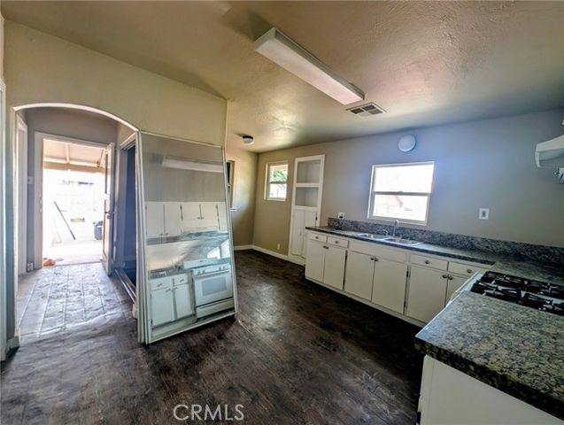 2549 Del Paso Blvd, Sacramento, CA 95815