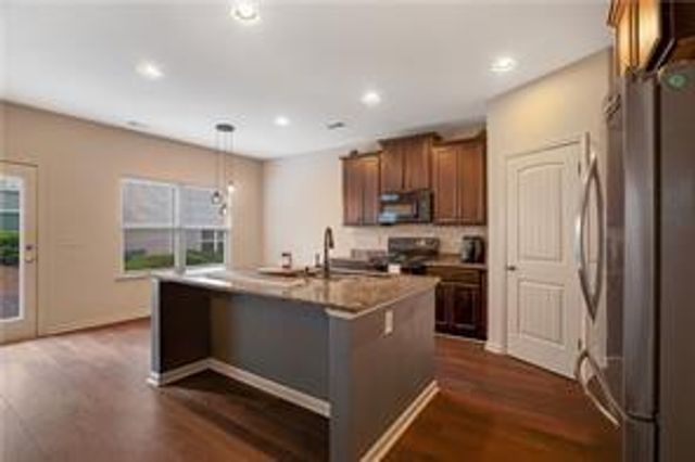 504 Mill Ridge Road, Woodstock, GA 30188