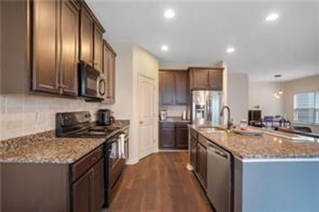 504 Mill Ridge Road, Woodstock, GA 30188