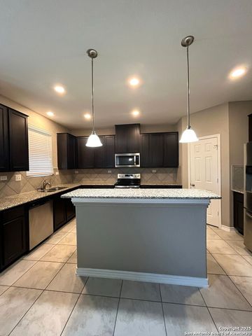 663 Pebble Bend, New Braunfels, TX 78130