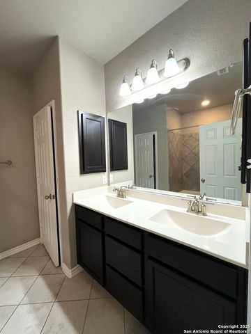 663 Pebble Bend, New Braunfels, TX 78130