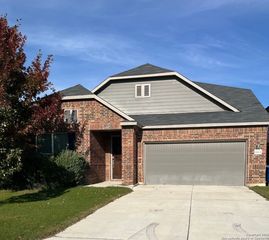 663 Pebble Bend, New Braunfels, TX 78130