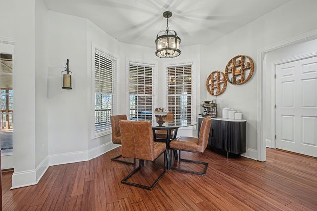 701 Deer Ridge Ln, Lebanon, TN 37087