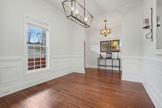 701 Deer Ridge Ln, Lebanon, TN 37087