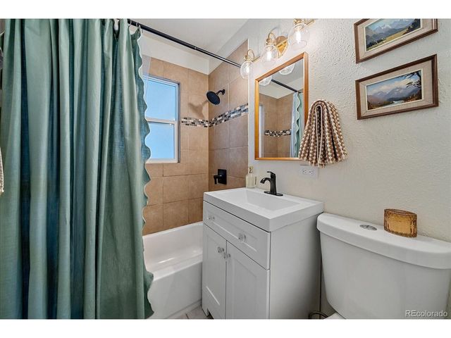 49 Bryant Way, Denver, CO 80219