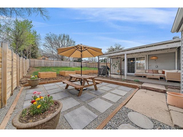 49 Bryant Way, Denver, CO 80219