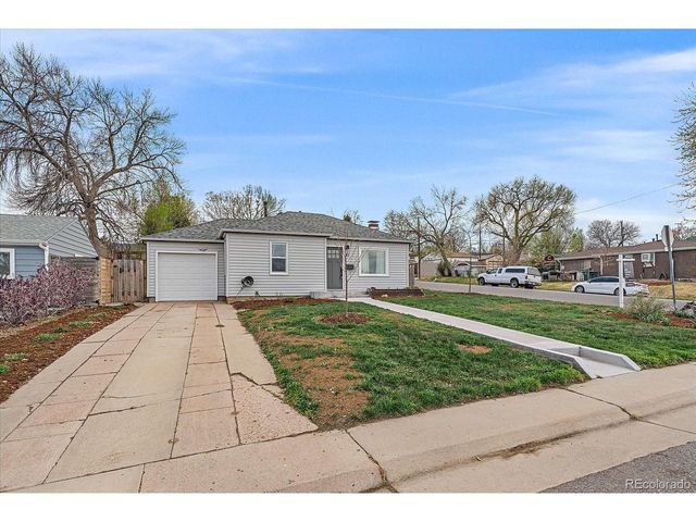 49 Bryant Way, Denver, CO 80219