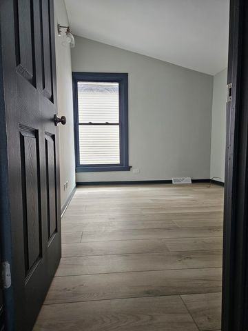 1813 Dodge Avenue, Evanston, IL 60201