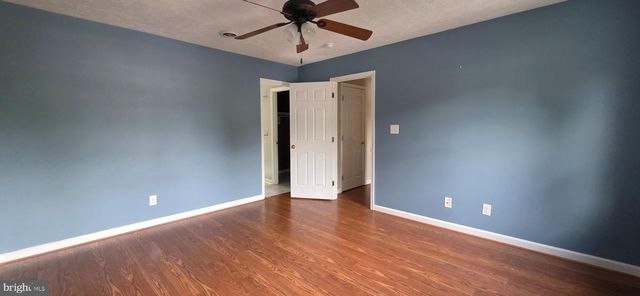 983 MEADOW CT, Front Royal, VA 22630