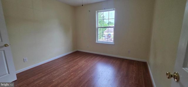 983 MEADOW CT, Front Royal, VA 22630