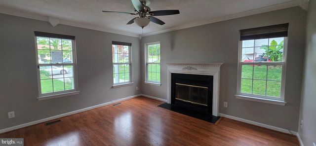 983 MEADOW CT, Front Royal, VA 22630