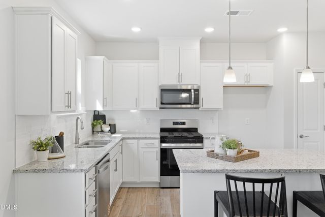 2120 Cedar Bird Lane, Fuquay Varina, NC 27526