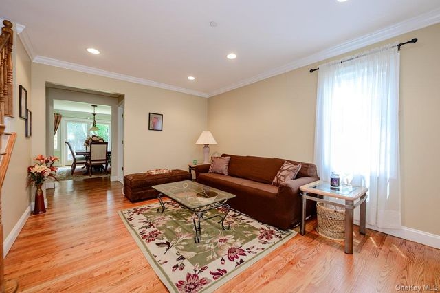 124 Lakeview Avenue, West Harrison, NY 10604