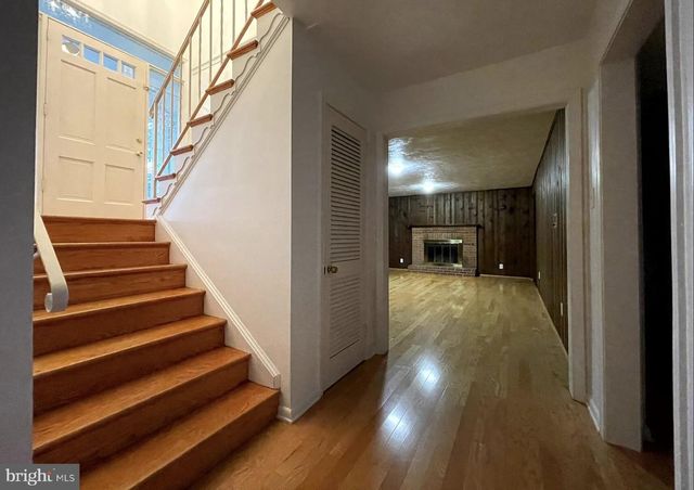 3637 38TH ST N, Arlington, VA 22207