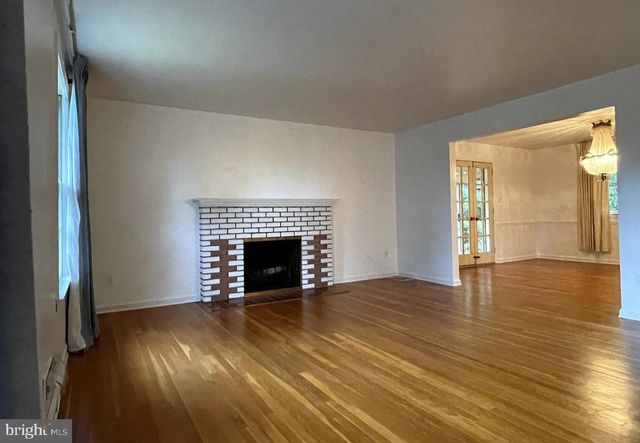 3637 38TH ST N, Arlington, VA 22207