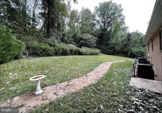 3637 38TH ST N, Arlington, VA 22207