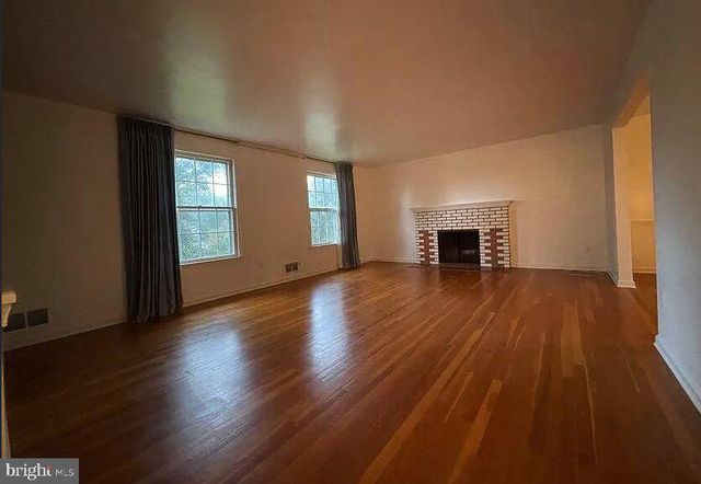 3637 38TH ST N, Arlington, VA 22207