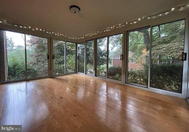 3637 38TH ST N, Arlington, VA 22207