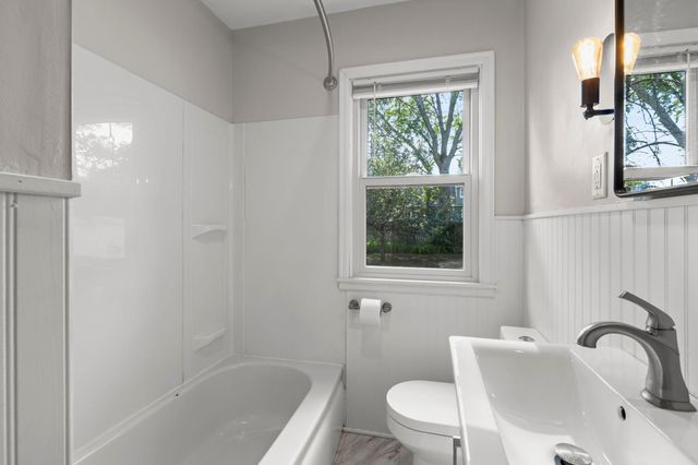 8734 Portland Avenue S, Bloomington, MN 55420