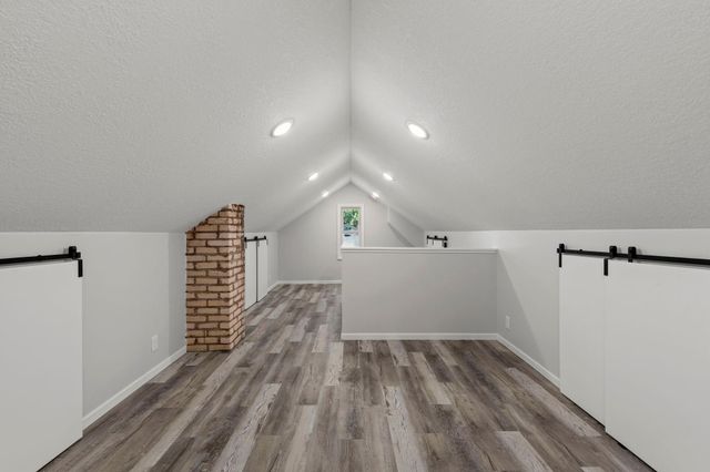 8734 Portland Avenue S, Bloomington, MN 55420