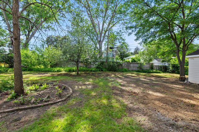 8734 Portland Avenue S, Bloomington, MN 55420