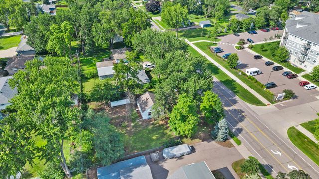 8734 Portland Avenue S, Bloomington, MN 55420