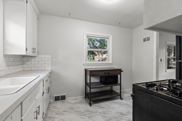8734 Portland Avenue S, Bloomington, MN 55420