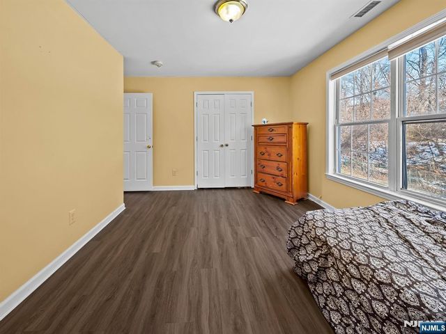 7 Patrick Avenue, Emerson, NJ 07630