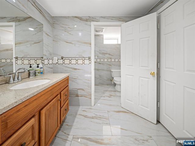 7 Patrick Avenue, Emerson, NJ 07630