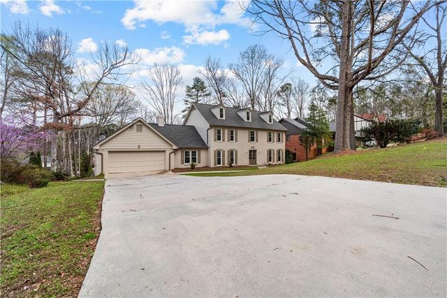 2958 Cravey Drive, Atlanta, GA 30345