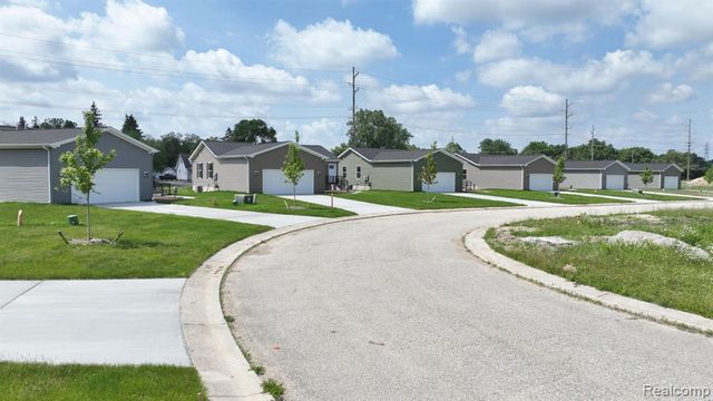 4438 Maple Leaf Trail, Flint, MI 48506