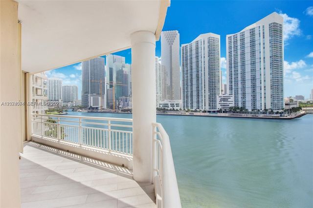 888 Brickell Key Dr 712, Miami, FL 33131