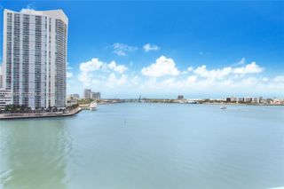 888 Brickell Key Dr 712, Miami, FL 33131