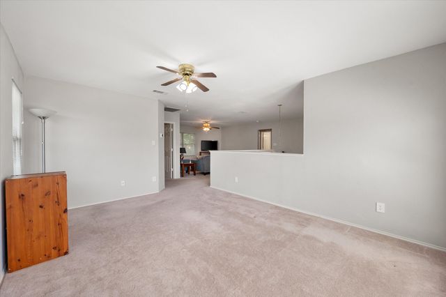 6222 St Leonard Drive, Arlington, TX 76001