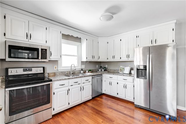 12504 Rue Noelle Ct, Midlothian, VA 23114