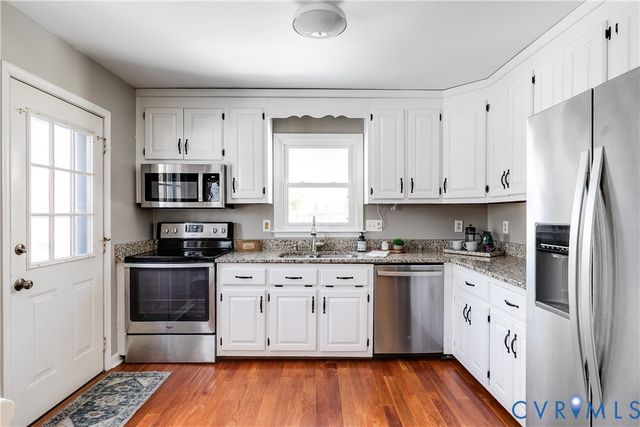 12504 Rue Noelle Ct, Midlothian, VA 23114