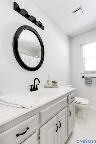 12504 Rue Noelle Ct, Midlothian, VA 23114