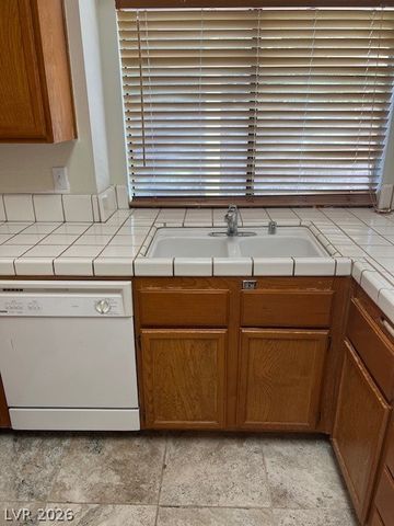 54 Westheimer Road, Henderson, NV 89074