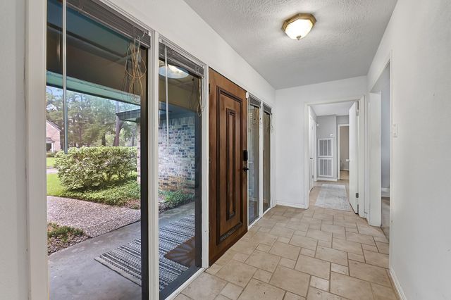 2003 Hidden Creek Drive, Houston, TX 77339