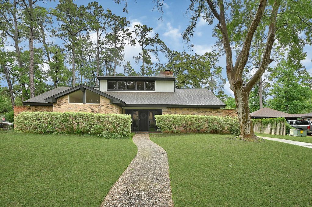 2003 Hidden Creek Drive, Houston, TX 77339