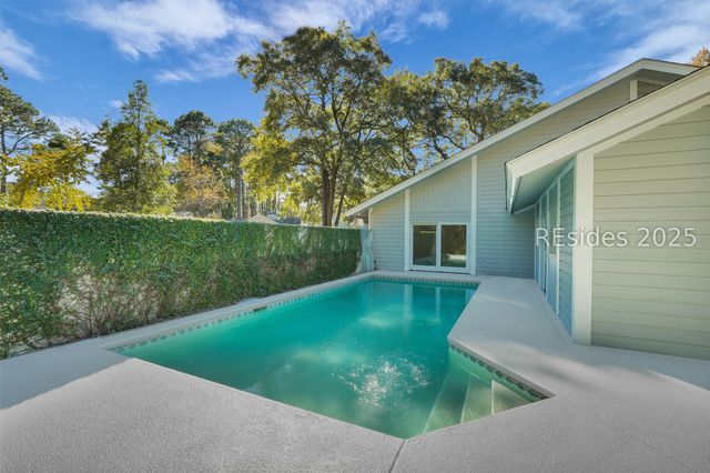 88 Cypress Marsh Dr, Hilton Head Island, SC 29926