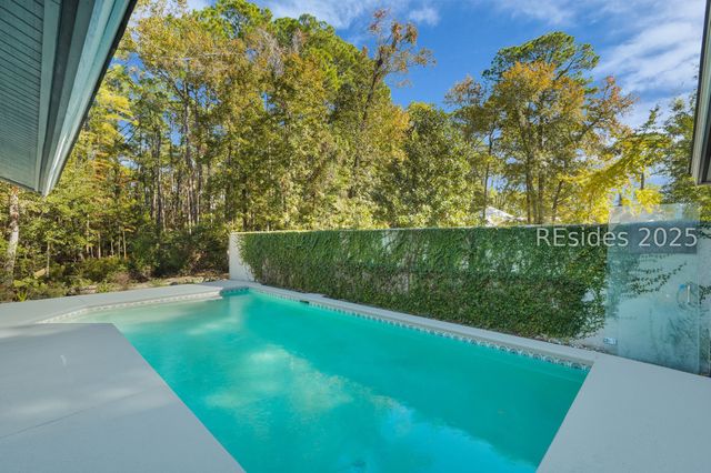 88 Cypress Marsh Dr, Hilton Head Island, SC 29926