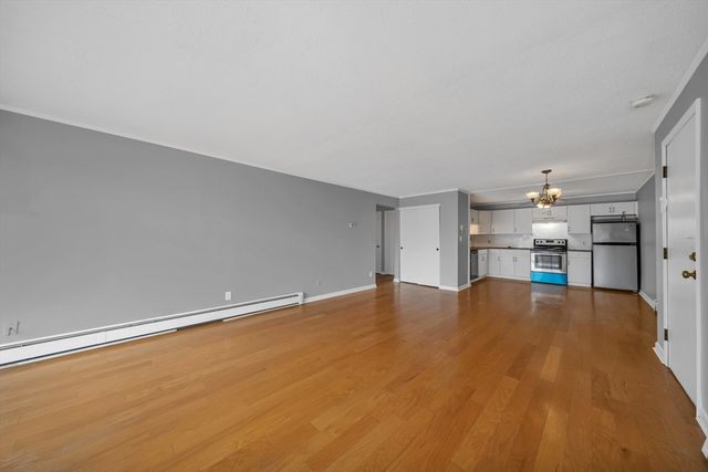 27 Alpine St 11, Malden, MA 02148