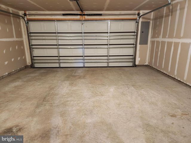 1315 TRESTLE DR, Fredericksburg, VA 22401