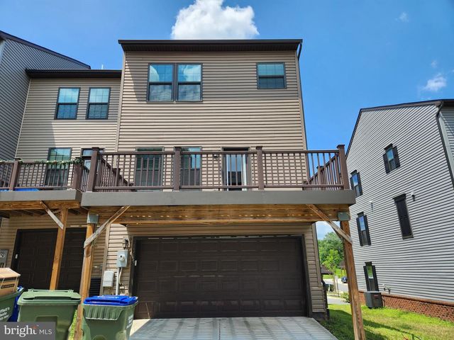 1315 TRESTLE DR, Fredericksburg, VA 22401